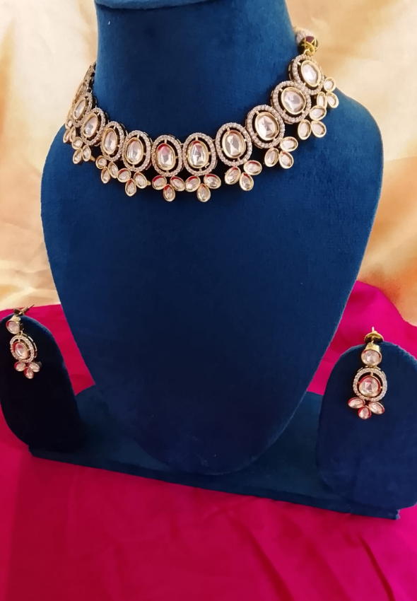 AD polki choker with floral drops