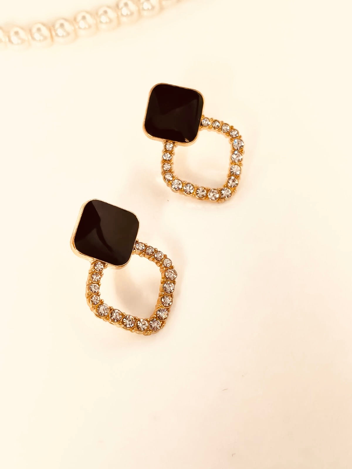 Korean-style geometric drop earrings